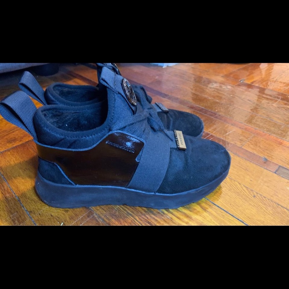 Suede winter sneakers